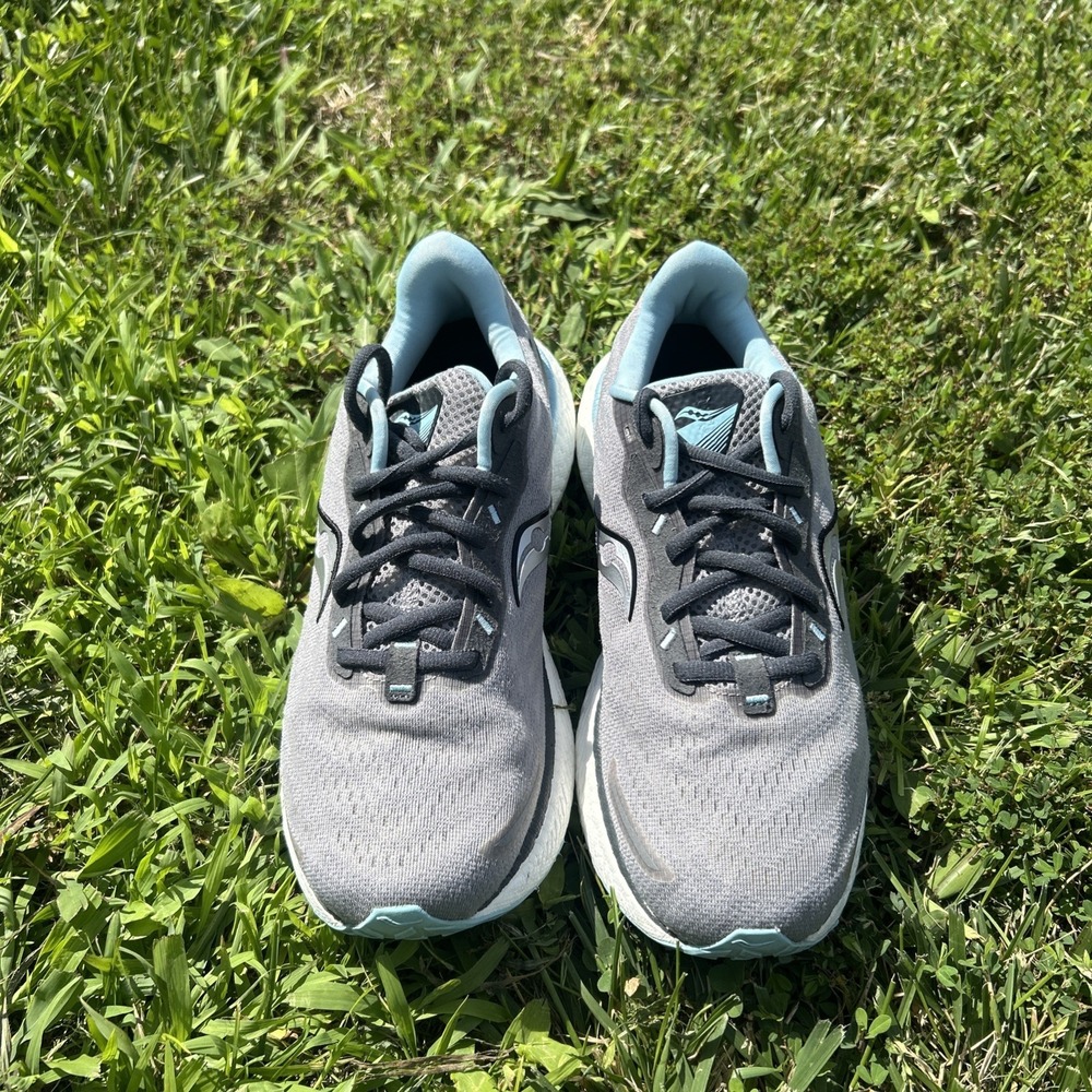 Saucony Triumph Teal Grey Athletic running jogging‎ shoes size 10 women